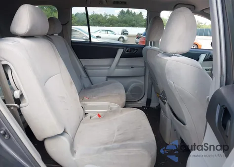 2013 Toyota Highlander Base V6 из США, поврежденный, VIN 5TDBK3EH4DS192075